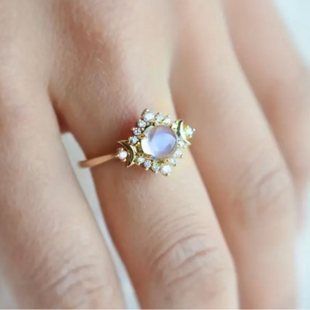 ✨Free✨Moon Ring